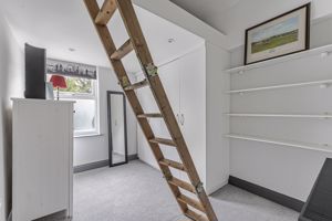 Photo 24- click for photo gallery